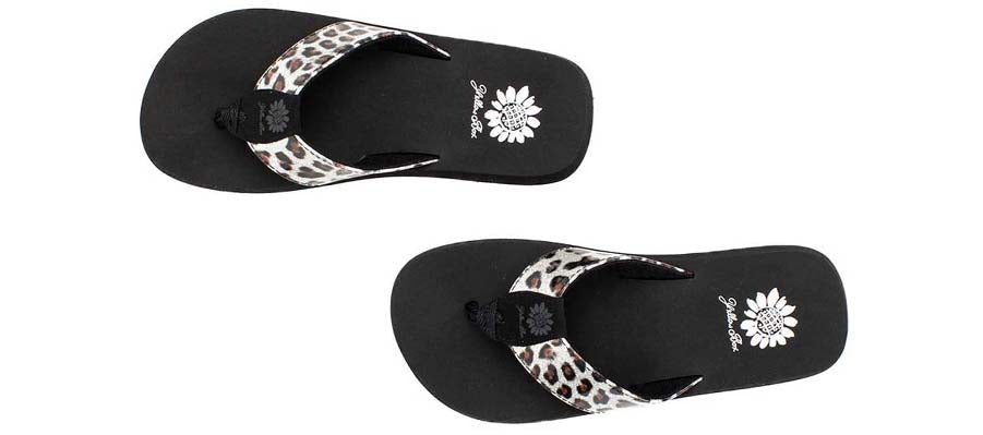 Yellow Box | FONTINI Glittery Leopard Print EVA Flip Flops