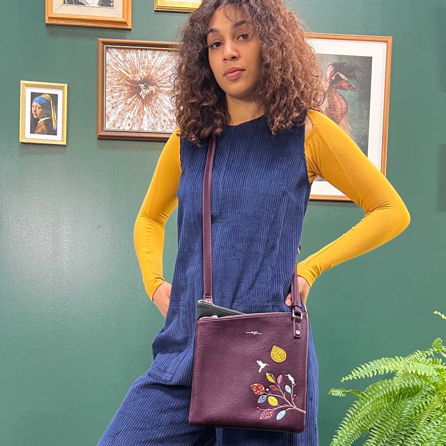 ESPE Joy Vegan Messenger Handbag